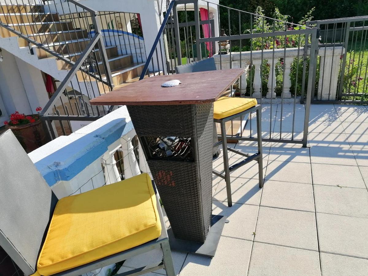 Appartement Lumineux A Voreppe Avec Piscine Esterno foto