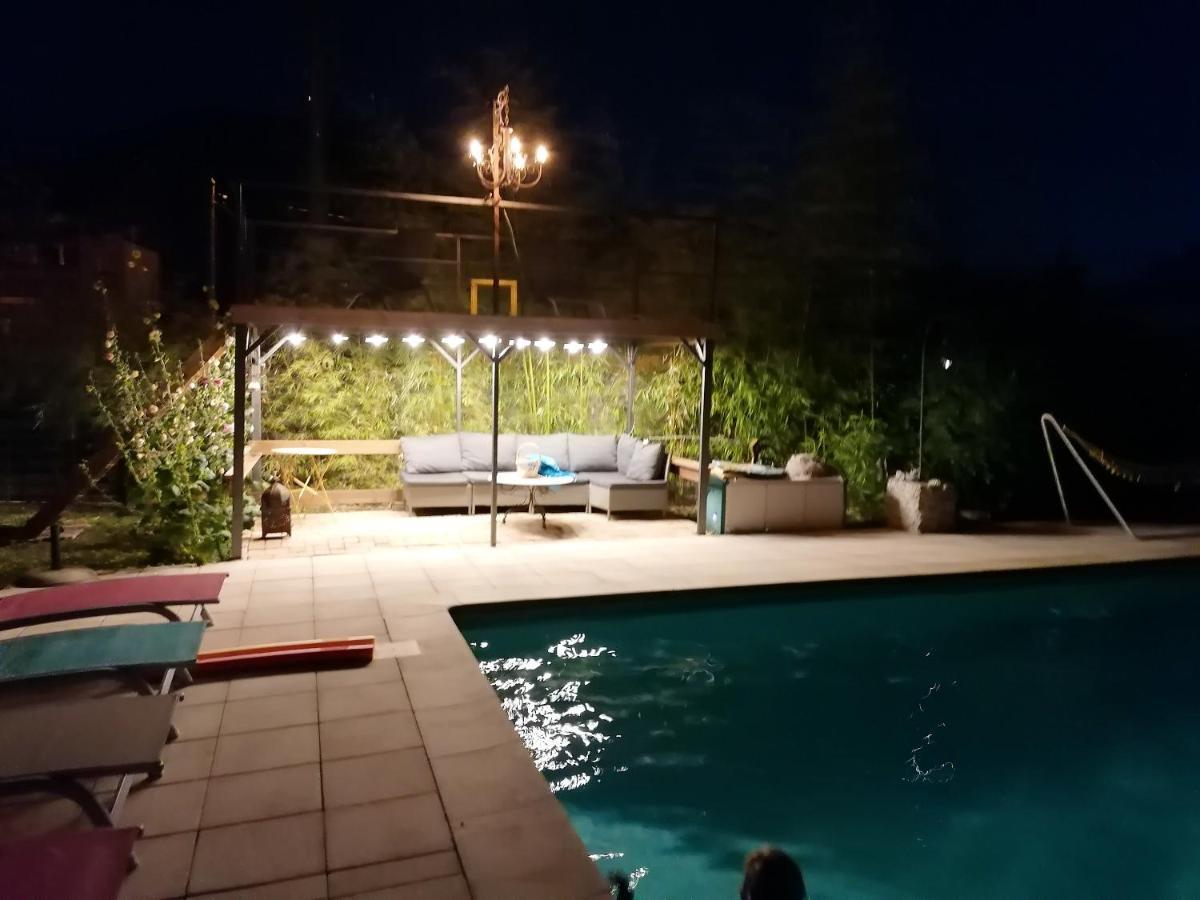 Appartement Lumineux A Voreppe Avec Piscine Esterno foto