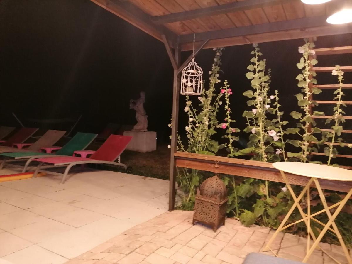 Appartement Lumineux A Voreppe Avec Piscine Esterno foto